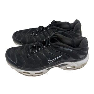 Nike Air Max Plus Shoes Womens Sz 9.5 Black White Tuned Air DM2362-001 Running